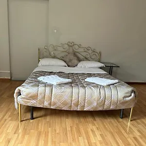 3* Pensjonat Rooms77 Centro Storico
