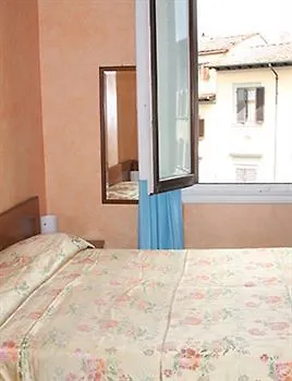 Hotel Giappone Florence 0*,  Italy